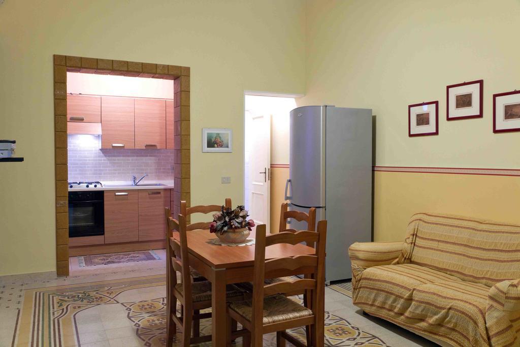 Casa Vacanza Albamarina Trapani Room photo